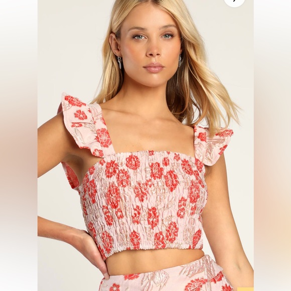 NWT Womens M/6 - Charm the crowd Blush pink metallic floral Jacquard smocked top - Picture 1 of 12